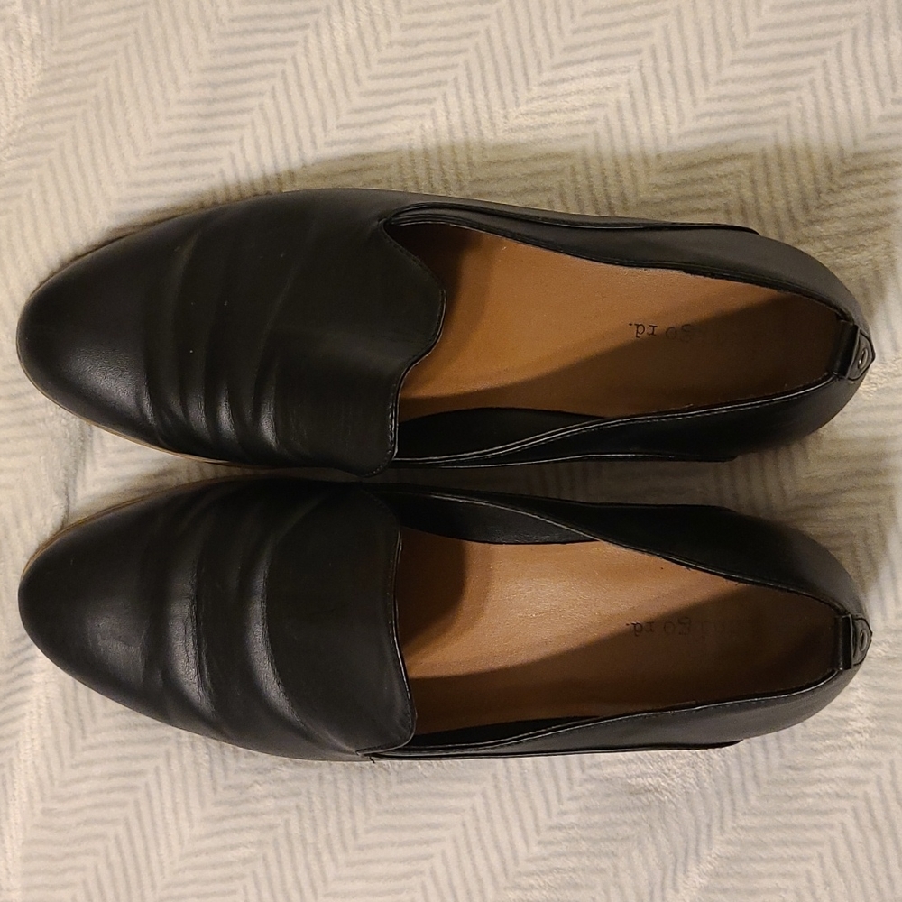 Indigo Road black loafers